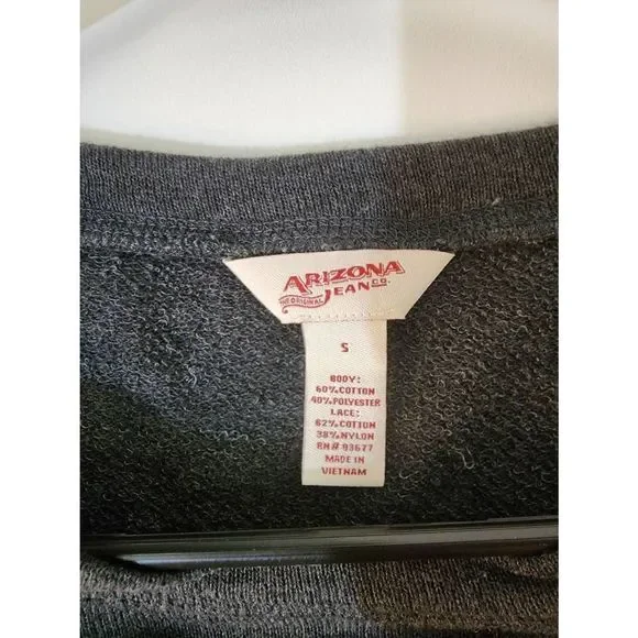 Womens small Happy Glamper sweatshirt - Picture 5 of 5